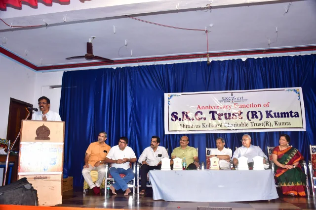 Mr. Satish B. Naik, a Trustee of the SKC Trust, speaks in the 5th anniversary function of the Trust
