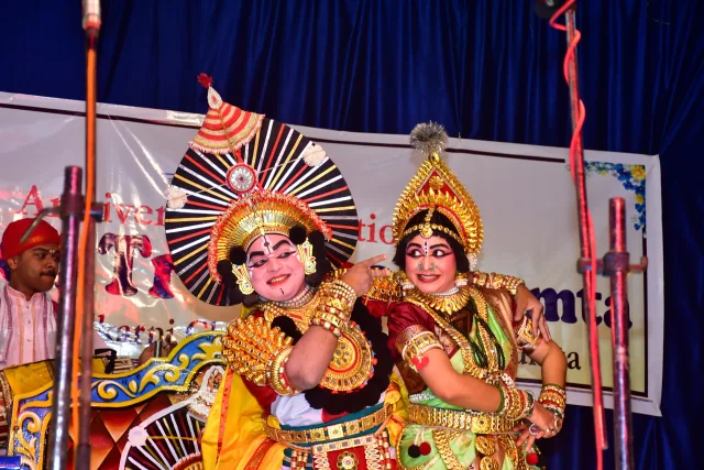 Ms. Nagashree G. S. And Shri Uday Hegde Kadabal in a Still from the Yakshagaana, Sudhanvaarjuna Kaalaga, played at the 5th anniversary function of the Trust.